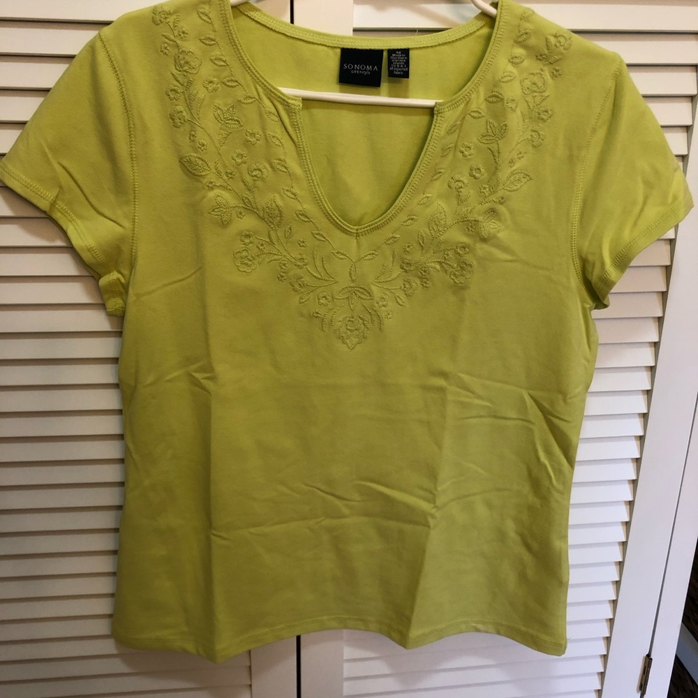 Ladies green Sonoma t shirt